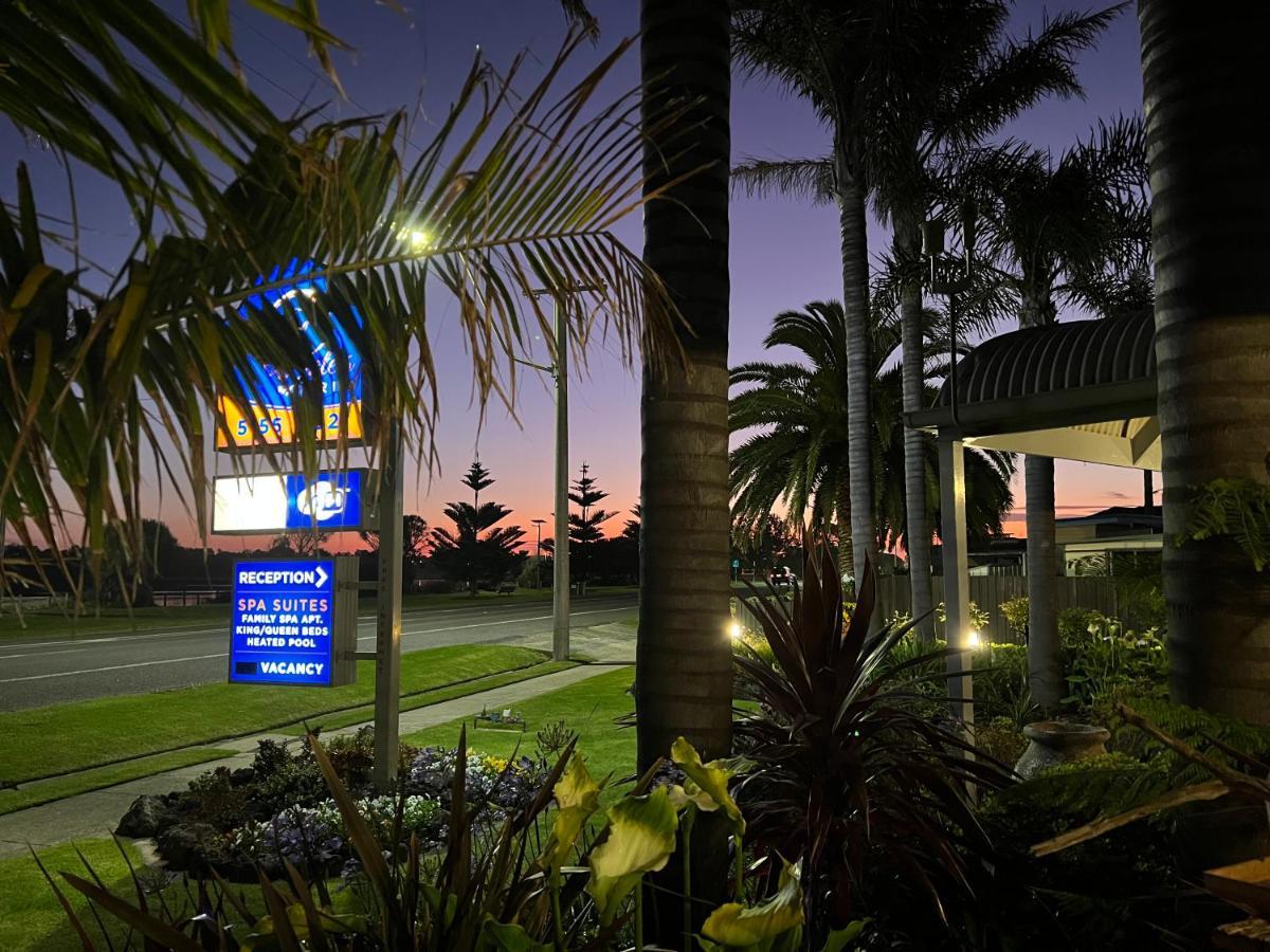 Coastal Waters Motor Inn Lakes Entrance Extérieur photo